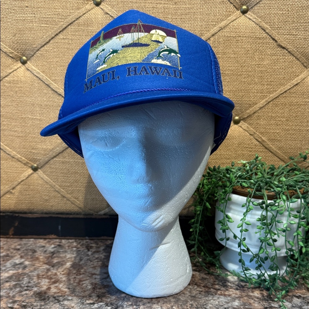 Vintage Maui Hawaii Trucker Hat